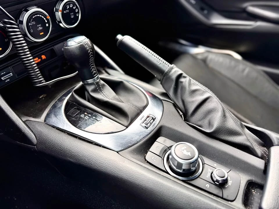 2023 Mazda ND MX-5 Miata - Image 8 of 9