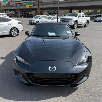 2023 Mazda MX-5 Miata RF Grand Touring