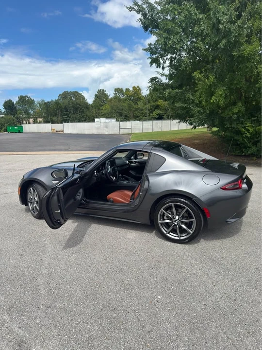 2023 Mazda ND MX-5 Miata - Image 7 of 8