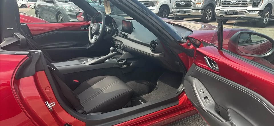 2023 Mazda ND MX-5 Miata - Image 7 of 11