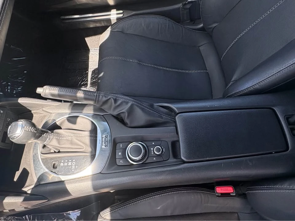 2023 Mazda MX-3 - Image 10 of 11