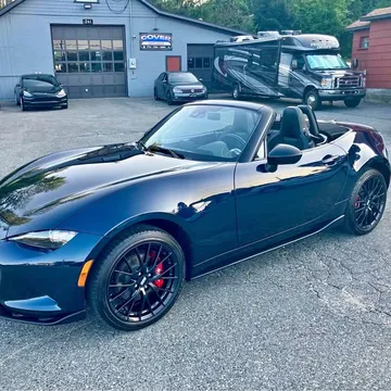 2023 Mazda MX-5 Club Convertible 2D