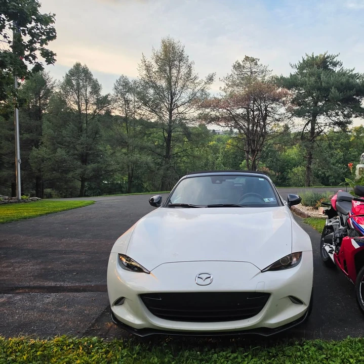 2023 Mazda ND MX-5 Miata - Image 4 of 12