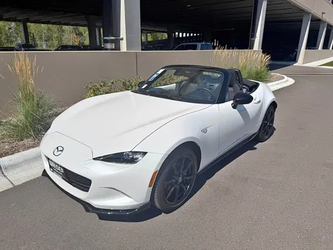 2023 Mazda MX-5 Club Convertible 2D