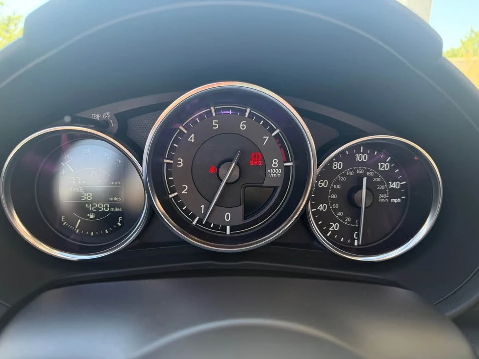 2023 Mazda ND MX-5 Miata - Image 16 of 18
