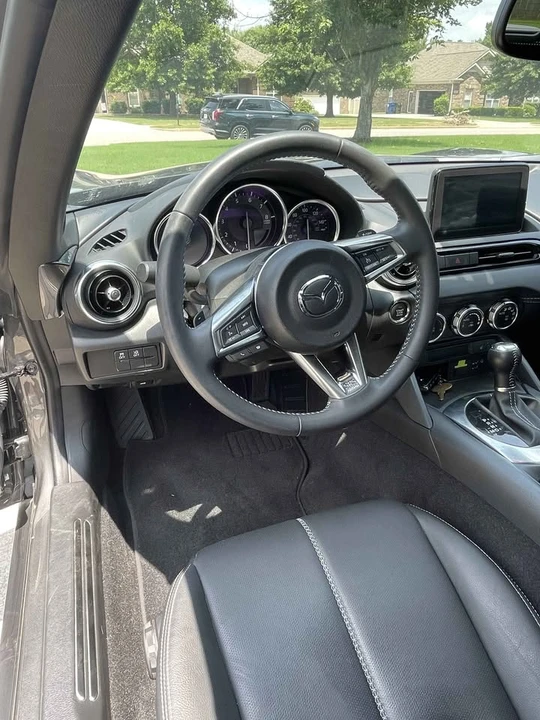 2023 Mazda ND MX-5 Miata - Image 10 of 18