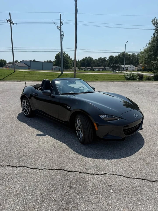 2023 Mazda ND MX-5 Miata - Image 6 of 16