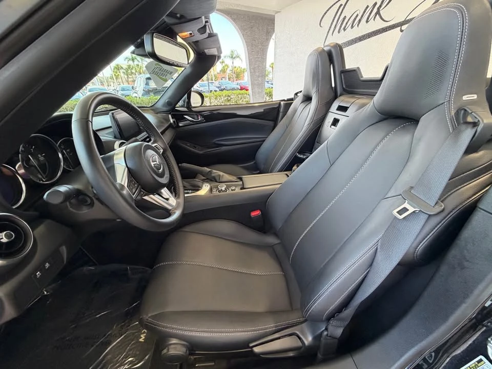 2023 Mazda ND MX-5 Miata - Image 7 of 8