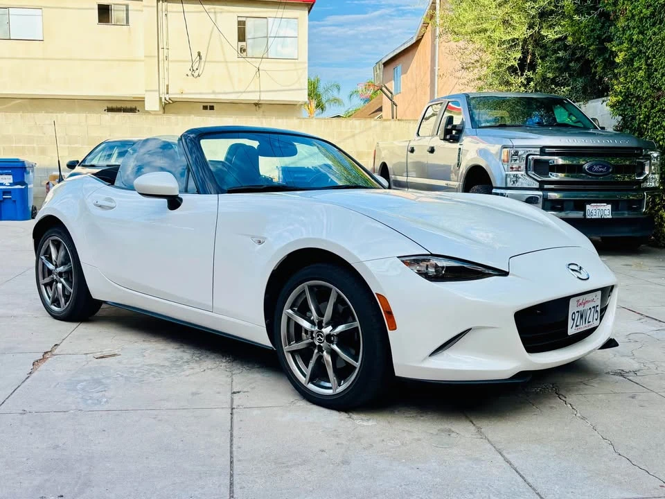 2023 Mazda ND MX-5 Miata - Image 4 of 7