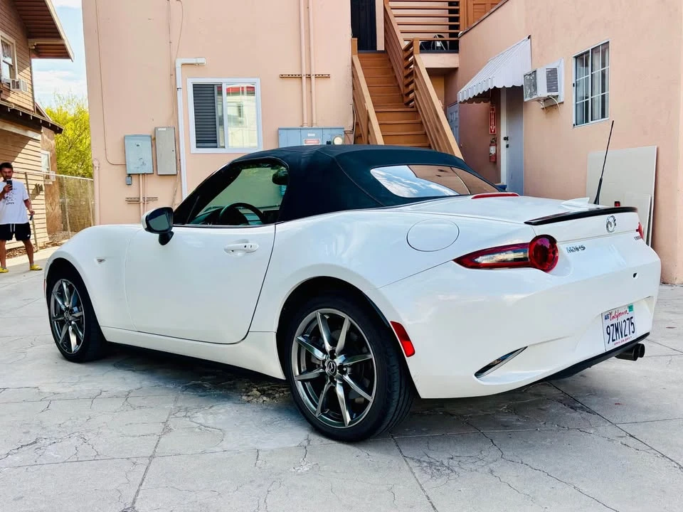 2023 Mazda ND MX-5 Miata - Image 4 of 7
