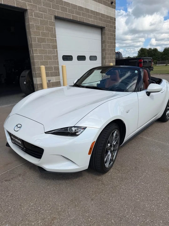 2023 Mazda ND MX-5 Miata - Image 3 of 20