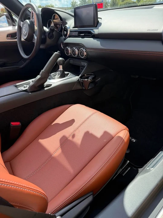 2023 Mazda ND MX-5 Miata - Image 8 of 20