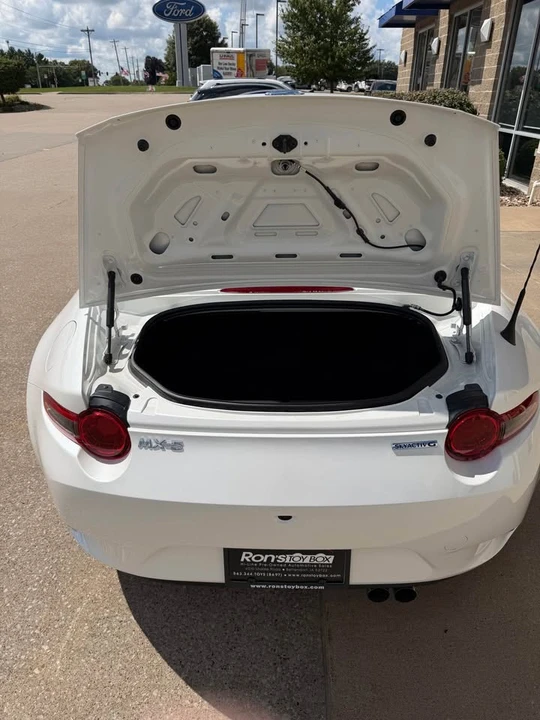 2023 Mazda ND MX-5 Miata - Image 15 of 20