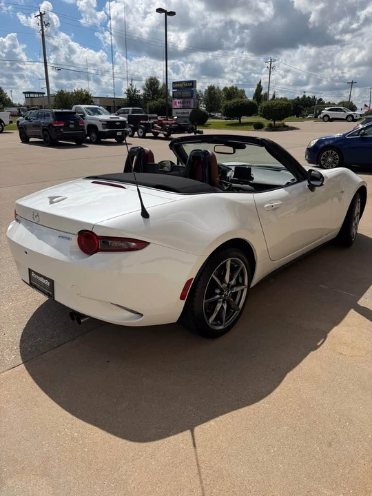 2023 Mazda ND MX-5 Miata - Image 6 of 20