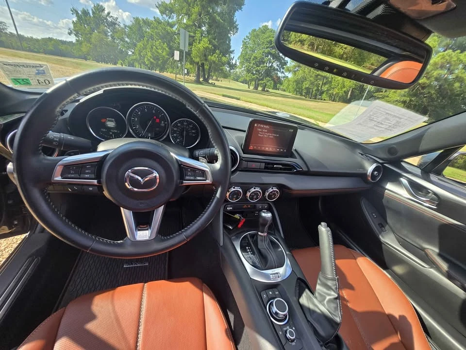 2023 Mazda ND MX-5 Miata - Image 8 of 11