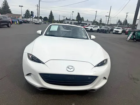 2023 Mazda MX-5 Grand Touring Hard Top Convertible 2D