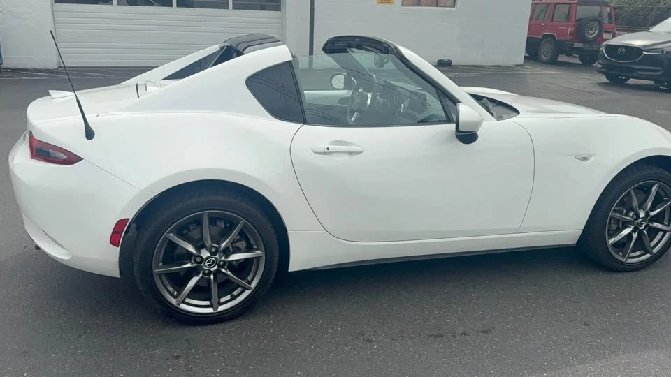2023 Mazda ND MX-5 Miata - Image 10 of 13