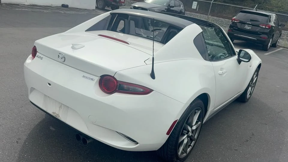 2023 Mazda ND MX-5 Miata - Image 9 of 13