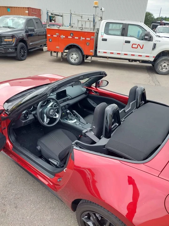 2023 Mazda ND MX-5 Miata - Image 4 of 6