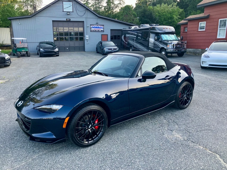 2023 Mazda ND MX-5 Miata - Image 9 of 27