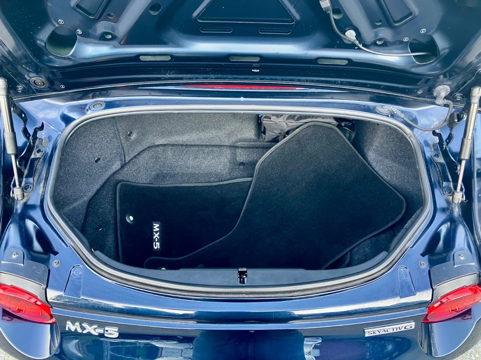 2023 Mazda ND MX-5 Miata - Image 19 of 27
