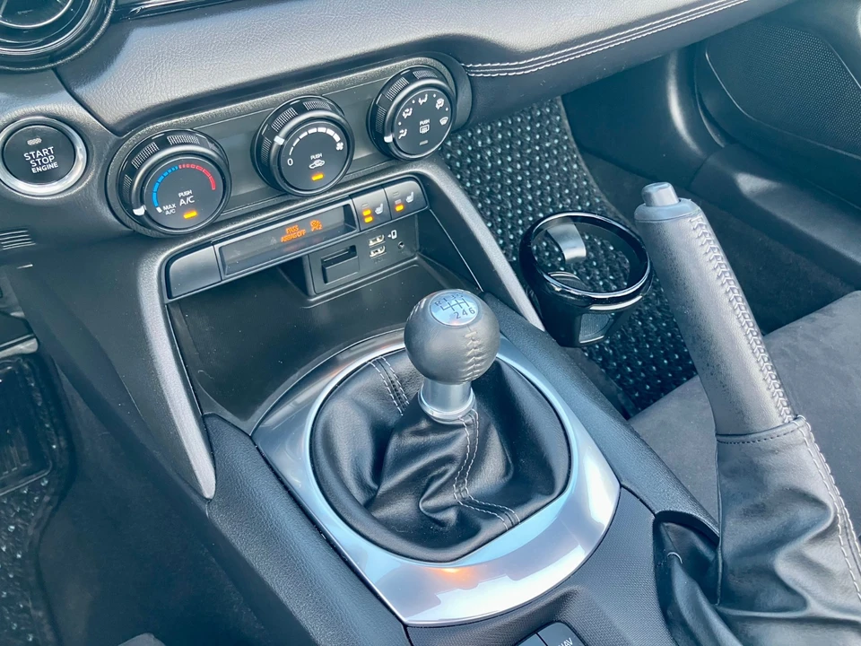 2023 Mazda ND MX-5 Miata - Image 13 of 27