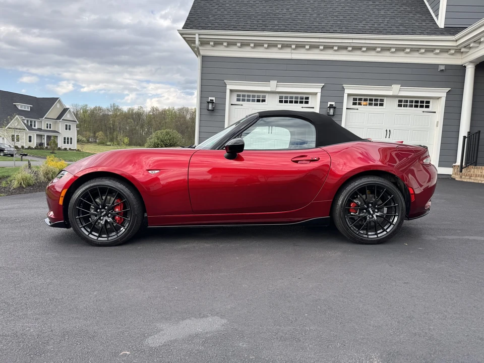 2023 Mazda ND MX-5 Miata - Image 3 of 31