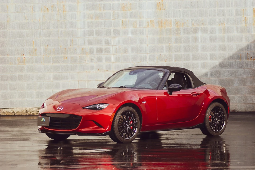 2023 Mazda ND MX-5 Miata - Image 10 of 31