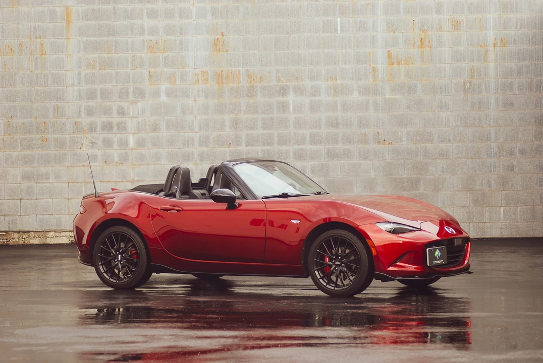 2023 Mazda ND MX-5 Miata - Image 7 of 31