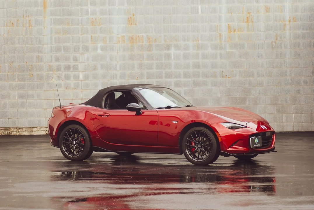 2023 Mazda ND MX-5 Miata - Image 15 of 31