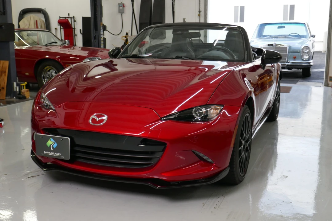 2023 Mazda ND MX-5 Miata - Image 17 of 31