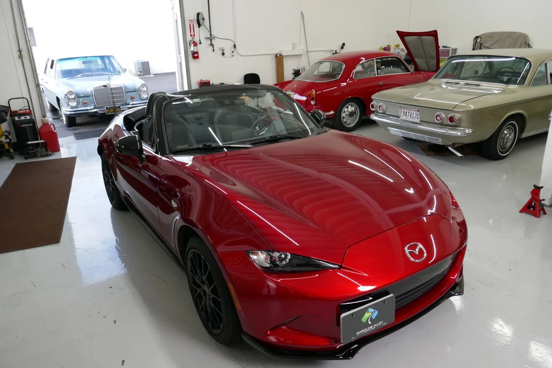2023 Mazda ND MX-5 Miata - Image 28 of 31