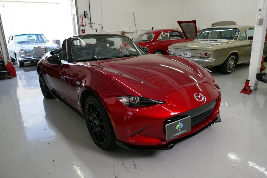 2023 Mazda ND MX-5 Miata - Image 27 of 31