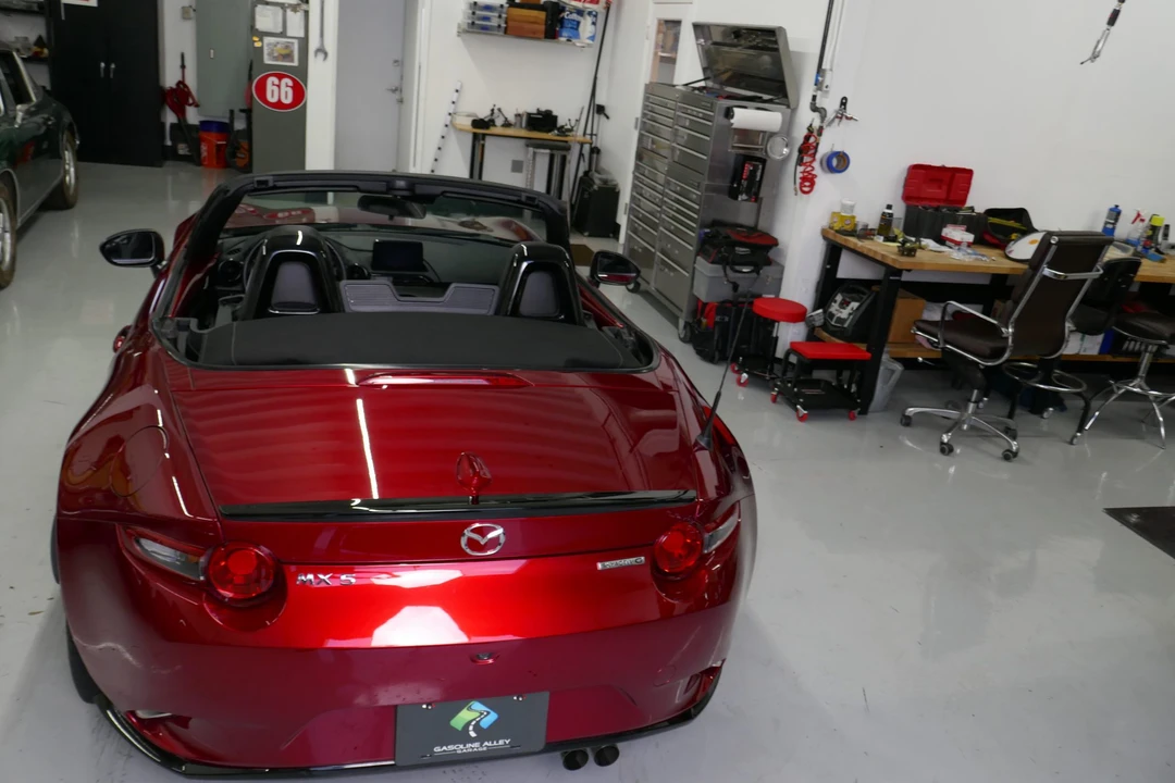 2023 Mazda ND MX-5 Miata - Image 23 of 31