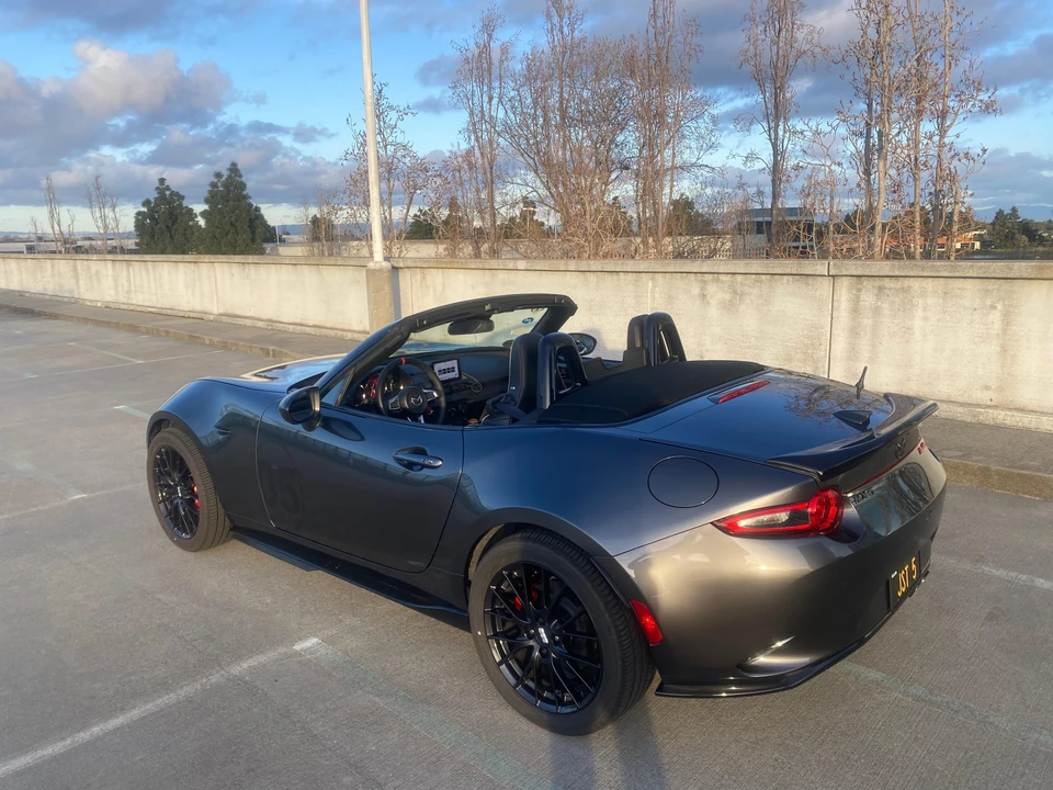 2023 Mazda ND MX-5 Miata - Image 14 of 31