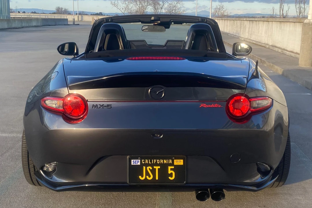 2023 Mazda ND MX-5 Miata - Image 5 of 31