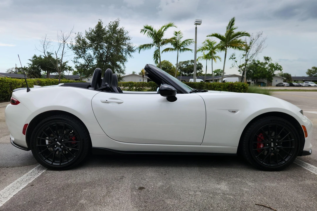 2023 Mazda ND MX-5 Miata - Image 3 of 31