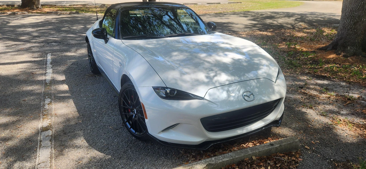 2023 Mazda ND MX-5 Miata - Image 16 of 31
