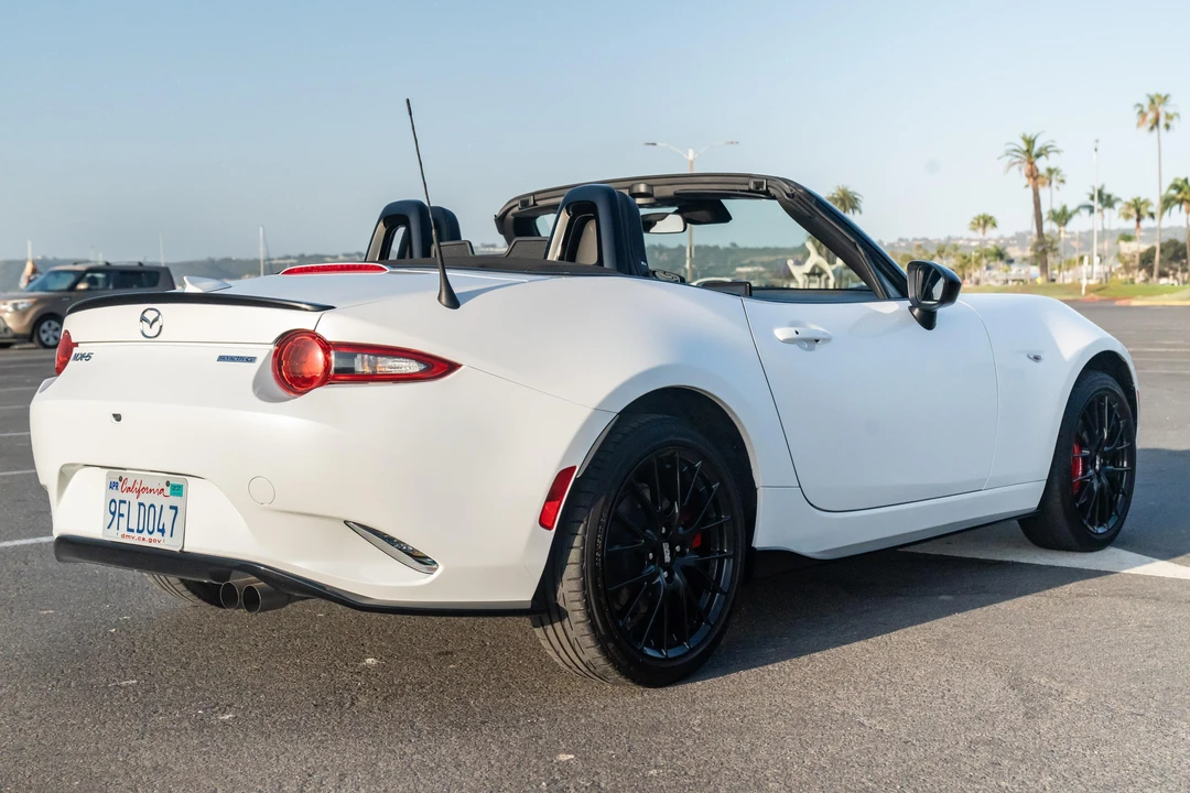 2023 Mazda ND MX-5 Miata - Image 4 of 31