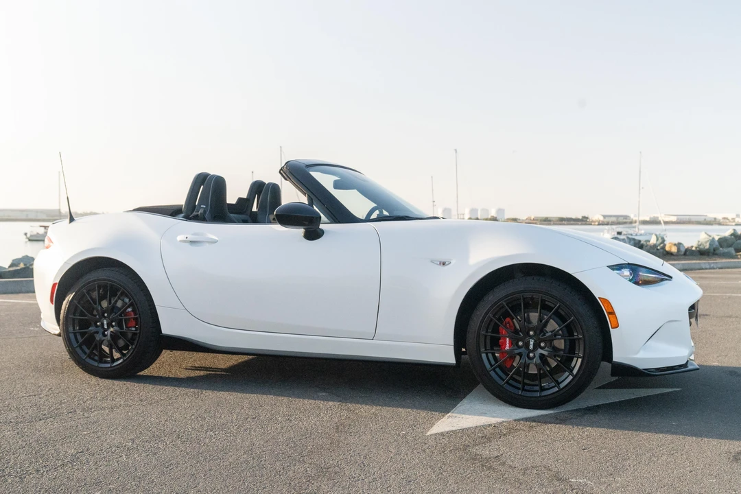 2023 Mazda ND MX-5 Miata - Image 8 of 31