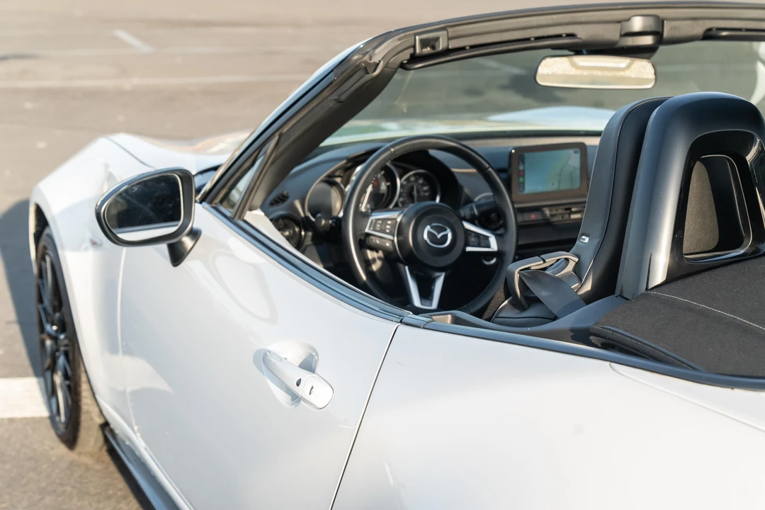 2023 Mazda ND MX-5 Miata - Image 14 of 31