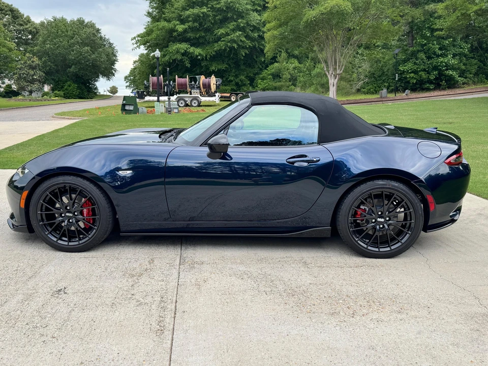 2023 Mazda ND MX-5 Miata - Image 22 of 31