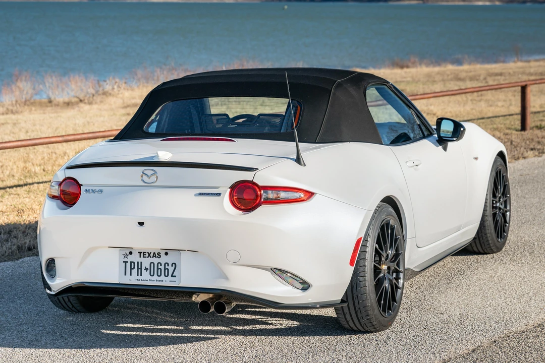 2023 Mazda ND MX-5 Miata - Image 15 of 31