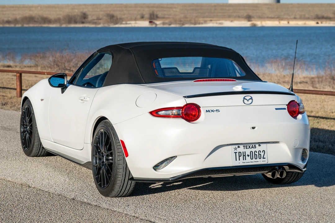 2023 Mazda ND MX-5 Miata - Image 14 of 31