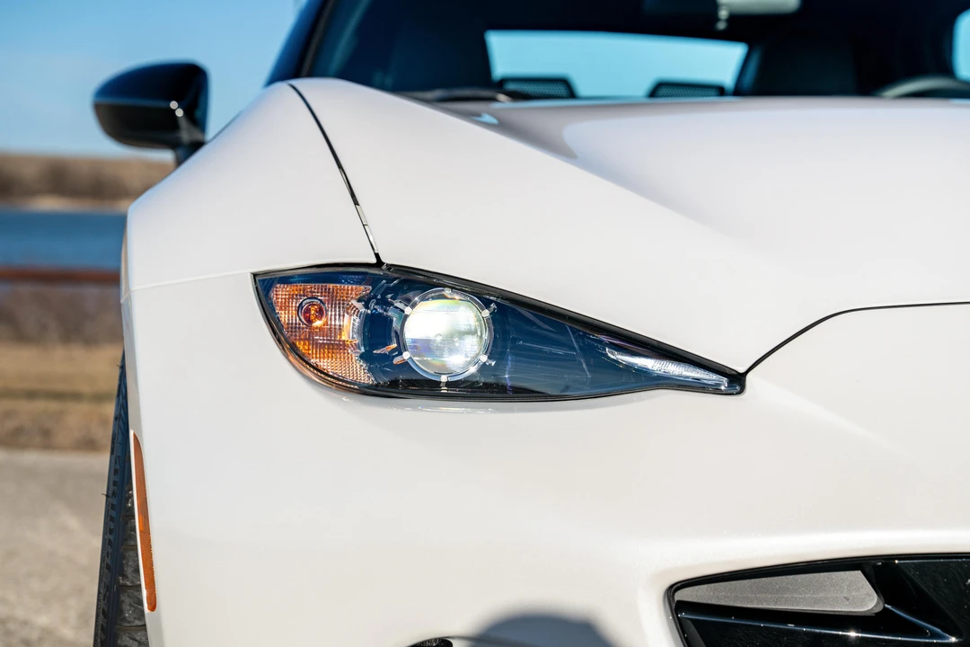 2023 Mazda ND MX-5 Miata - Image 18 of 31