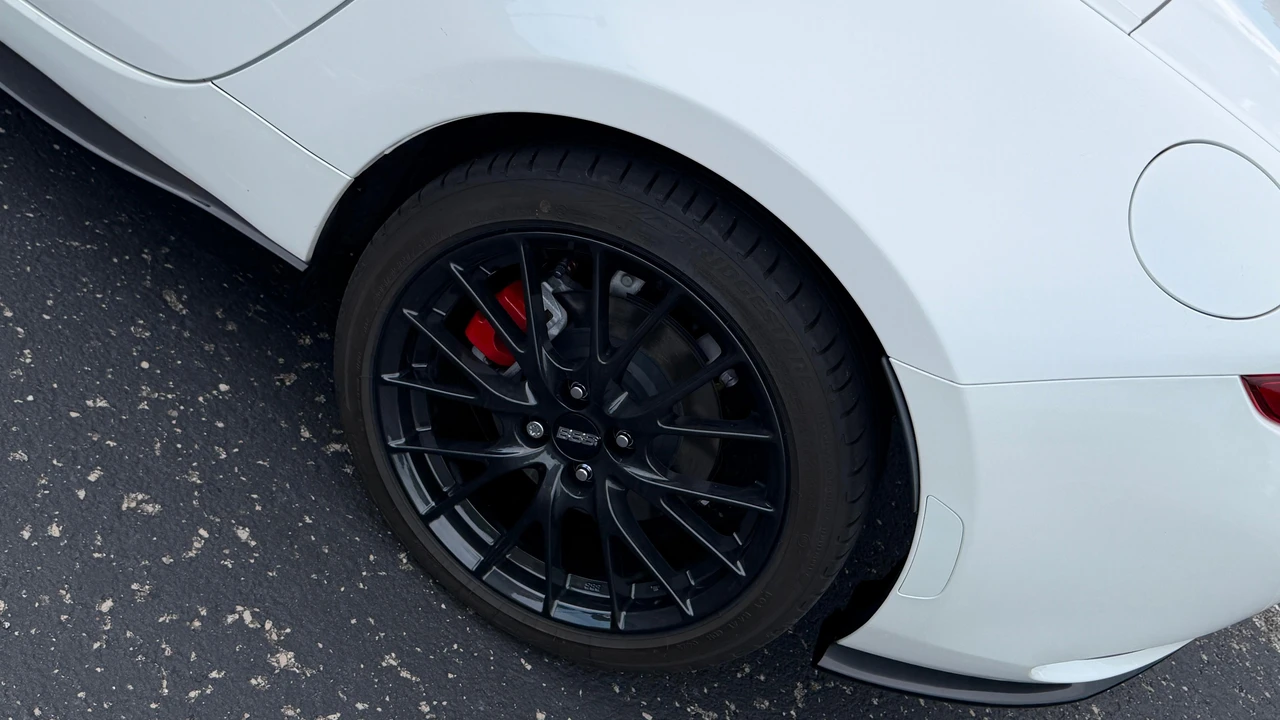 2023 Mazda ND MX-5 Miata - Image 25 of 31