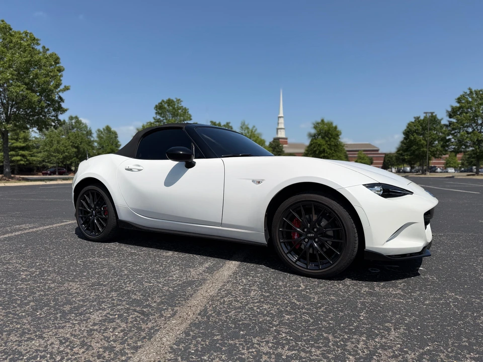 2023 Mazda ND MX-5 Miata - Image 11 of 31
