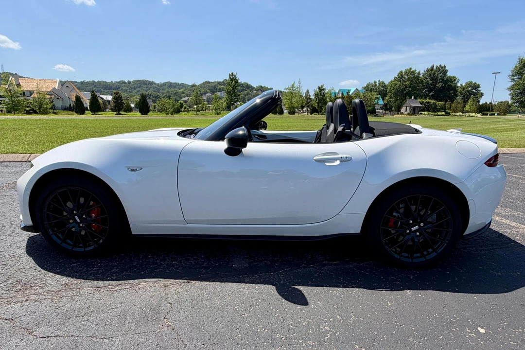 2023 Mazda ND MX-5 Miata - Image 3 of 31