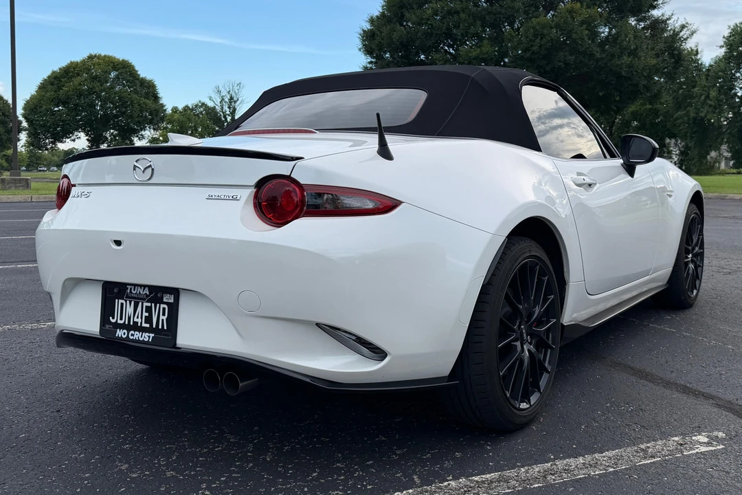 2023 Mazda ND MX-5 Miata - Image 4 of 31