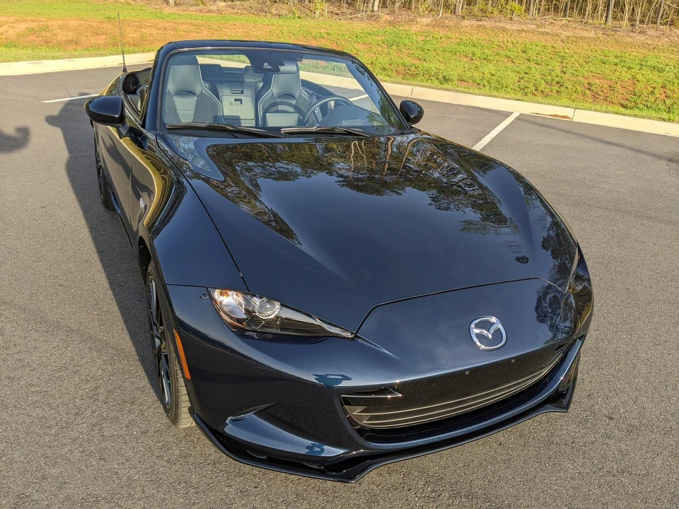 2023 Mazda ND MX-5 Miata - Image 23 of 31